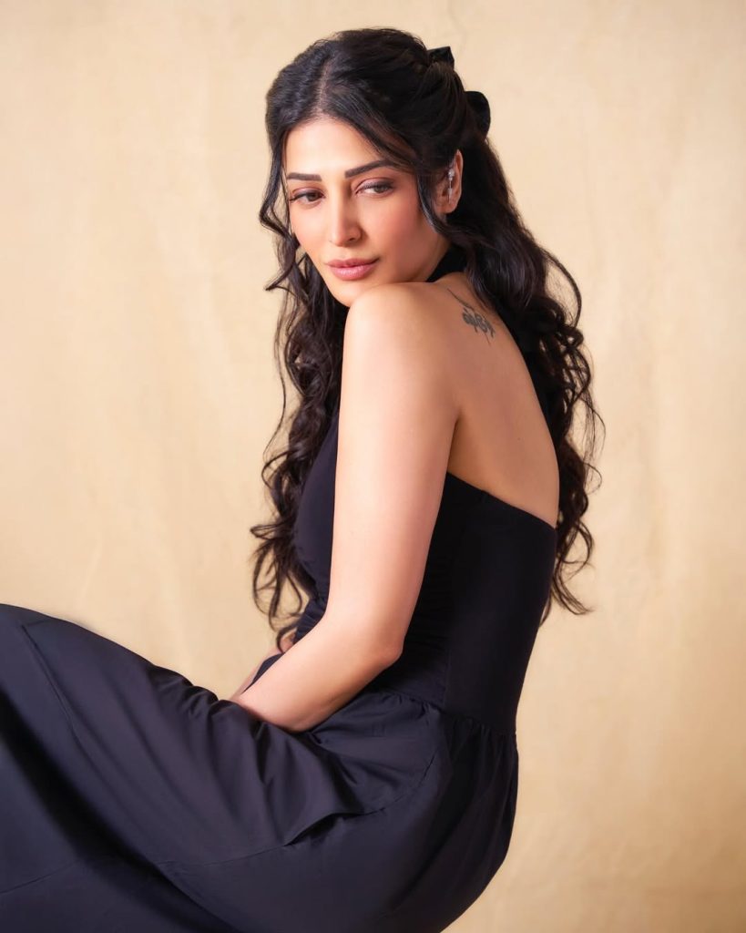 Actress Shruti Haasan Photos