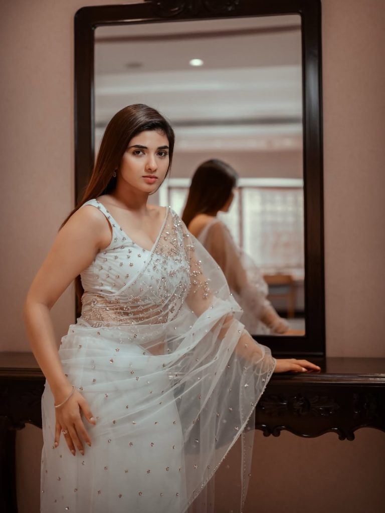 The LATEST Pragya Nagra Hot Pics to Adore as of 2026