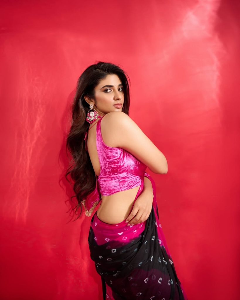 LATEST Pragya Nagra Hot Pics