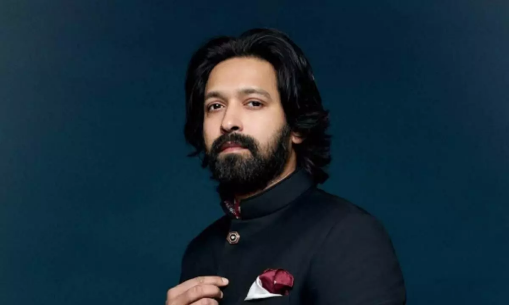  Vikrant Massey 