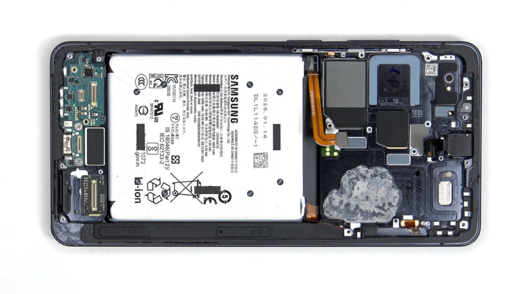 Galaxy S26 Ultra Teardown