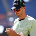Mitchell Santner Injury: Mumbai Indians’ Strategic Pivot with Keshav Maharaj in IPL 2026