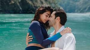 Hai Jawani Toh Ishq Hona Hai