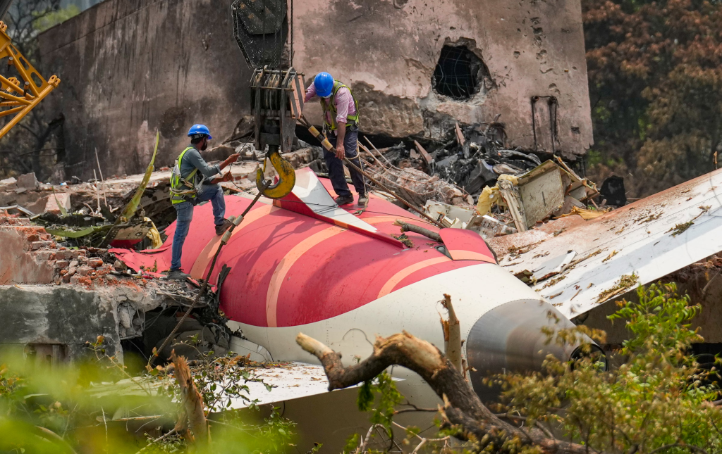 Air India $2.4B Loss