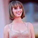 Hollywood Royalty Maya Hawke’s Age, Height, Figure, Net Worth, Bio, Boyfriend and Family
