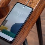 The Ultimate Guide to Choosing Between OLED and LCD Smartphone Displays: Galaxy A54 5G Comparison