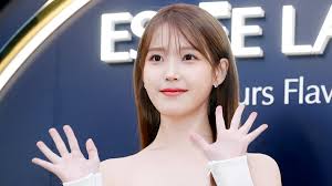 IU 