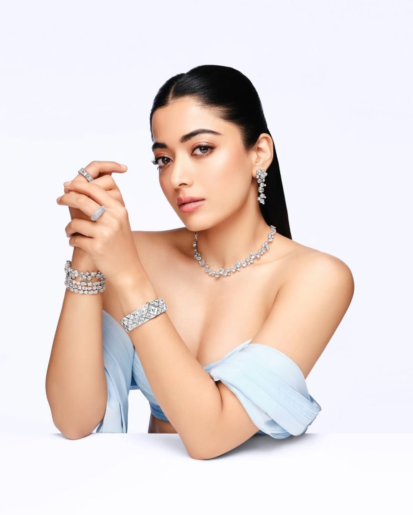 Rashmika Mandanna Hot Pics