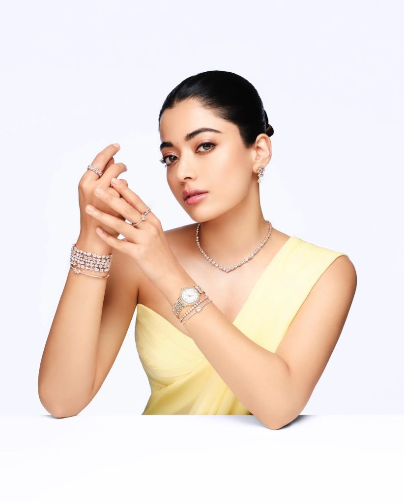 Rashmika Mandanna Hot Pics
