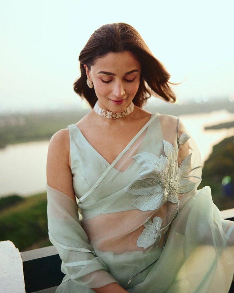 Alia Bhatt Hot Pics