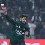 Warwickshire Signs Usman Tariq for T20 Blast 2026 Campaign