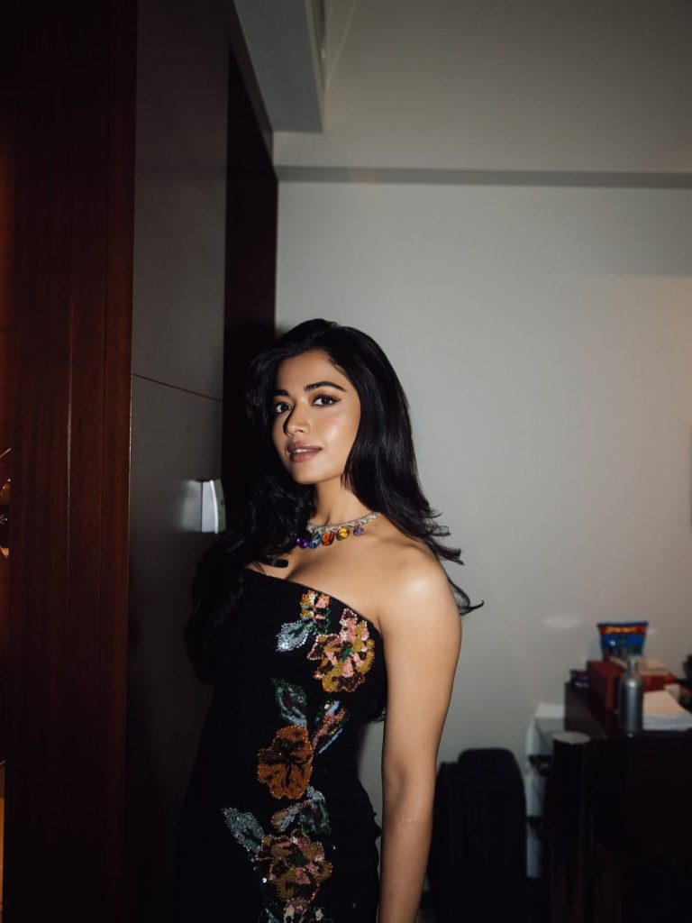 Rashmika Mandanna Hot Pics