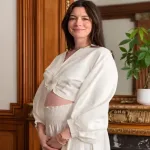Anne Hathaway Is Pregnant Again! Oscar Winner Announces Third Baby With a Smile That’ll Melt Your Heart