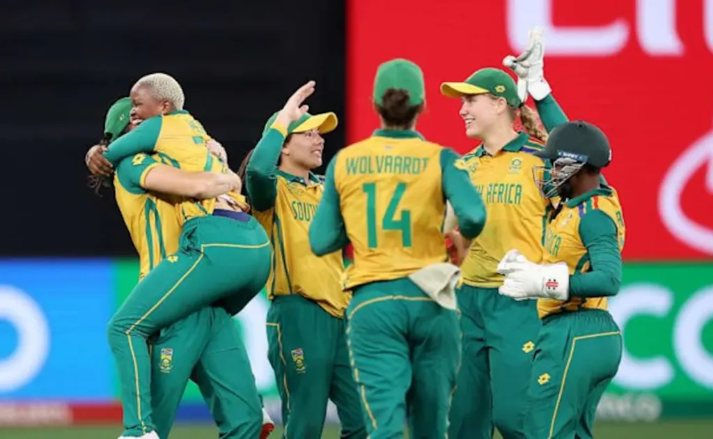 AUS-W vs SA-W 
