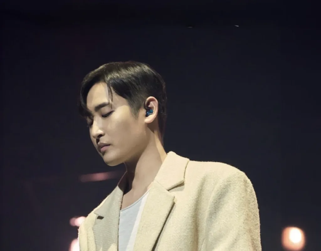 PARC JAE JUNG 