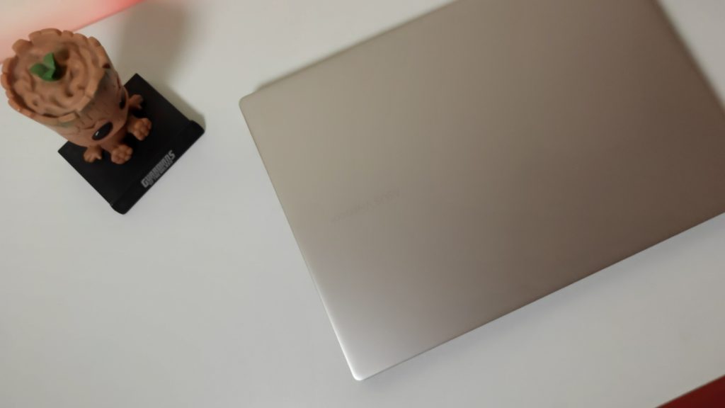 ASUS Vivobook 14 X1407AA Review: Panther Lake Arrives, But Was It Worth the Wait?