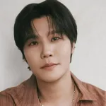 Lee Hyun Renews Contract with BIGHIT MUSIC