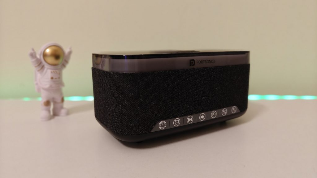 Portronics Trifusion Review: A 16W Speaker, Wireless Charger, and Mood Light for Just Rs. 1,599