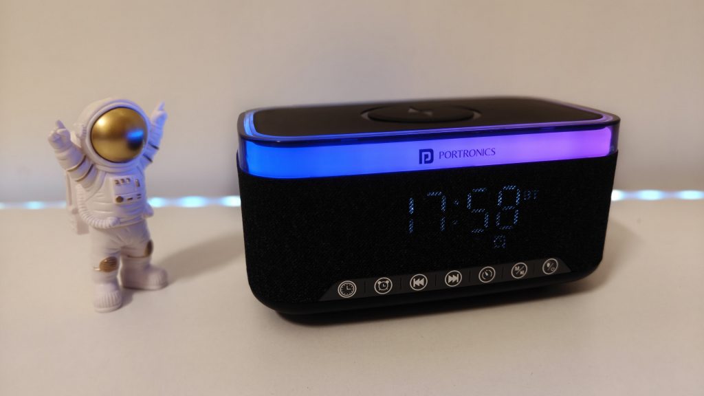 Portronics Trifusion Review: A 16W Speaker, Wireless Charger, and Mood Light for Just Rs. 1,599