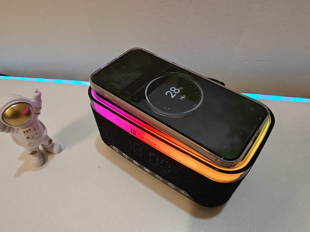 Portronics Trifusion Review: A 16W Speaker, Wireless Charger, and Mood Light for Just Rs. 1,599