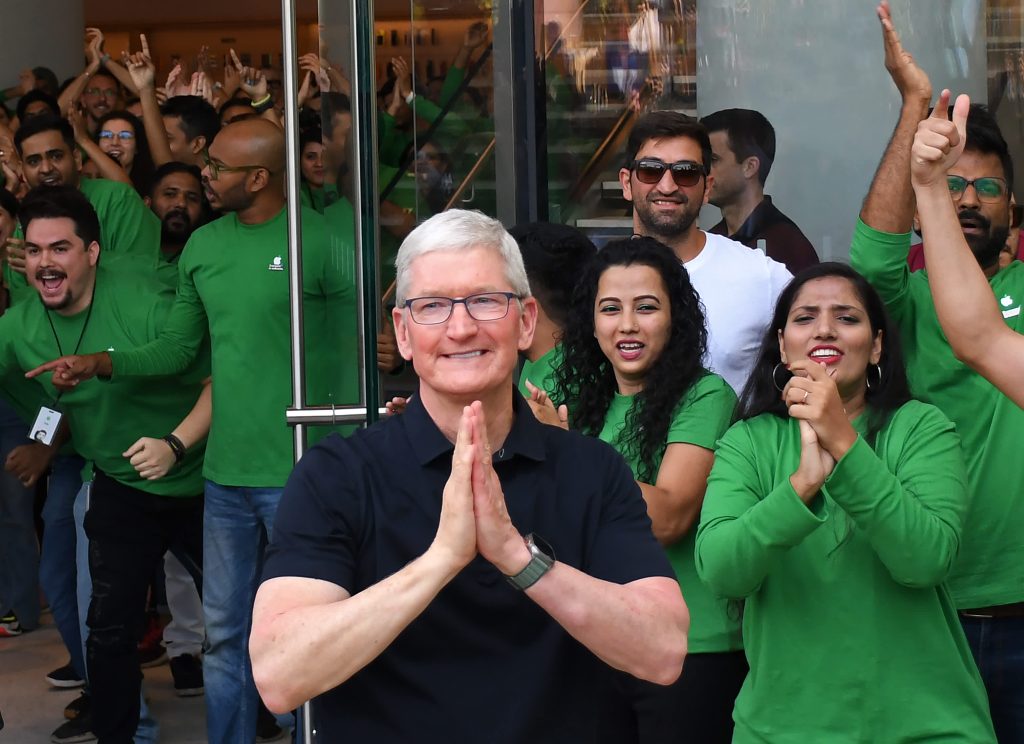 Apple's India Revenue Crosses $10 Billion for the First Time in FY26