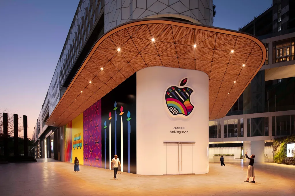 Apple's India Revenue Crosses $10 Billion for the First Time in FY26