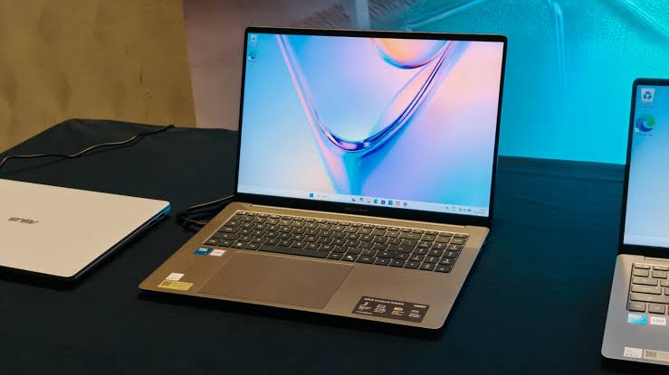 ASUS Vivobook