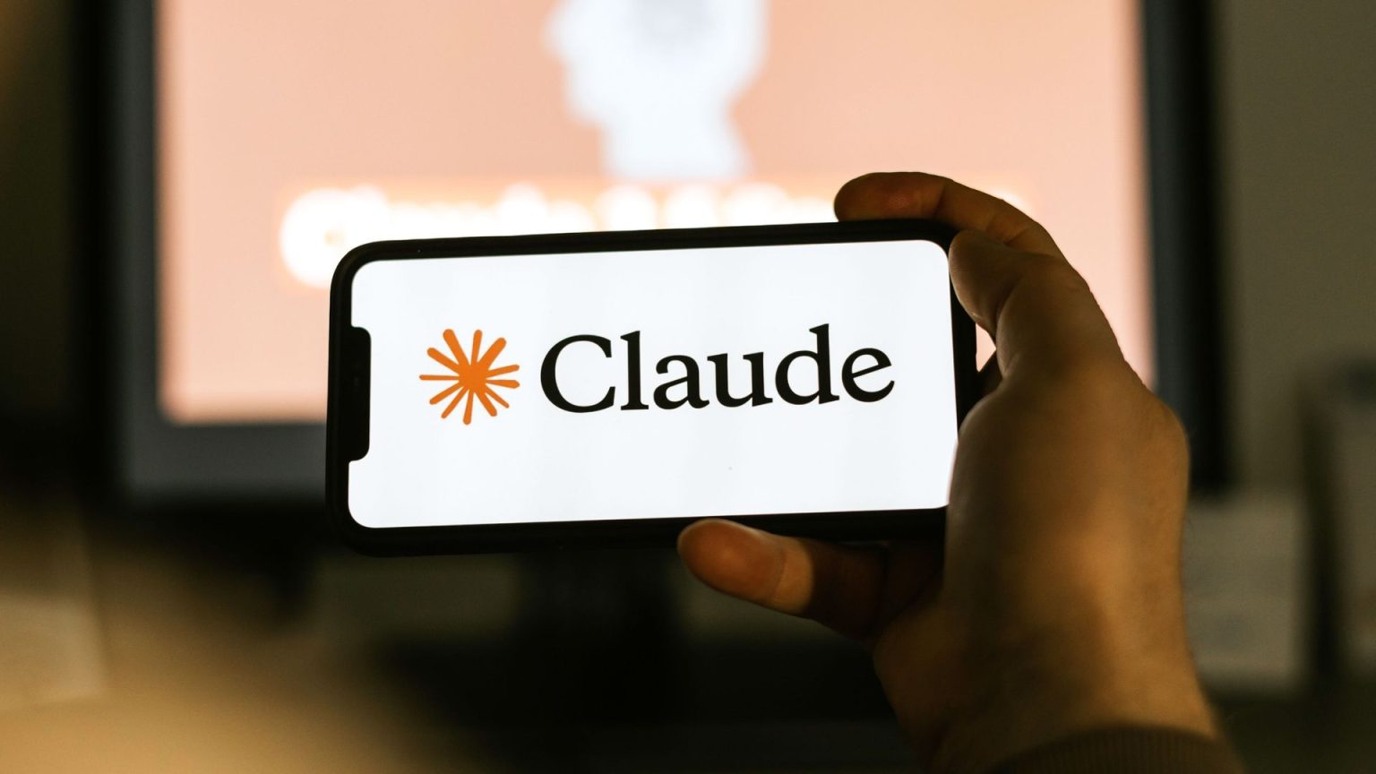5 "Secret" Codes to Unlock the Full Power of Claude AI in 2026