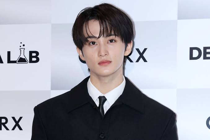 Mark Lee