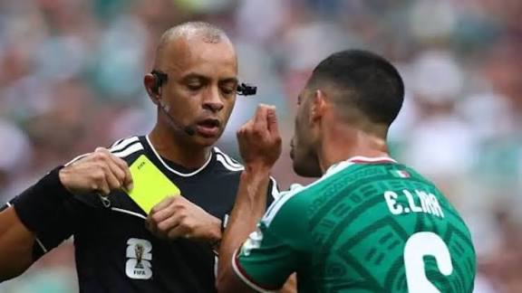  Referees