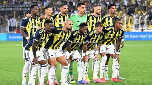 Fenerbahçe vs SK Slavia Praha