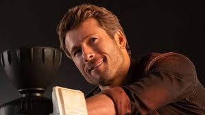 Glen Powell Debunks Kurt Russell Remake Rumors