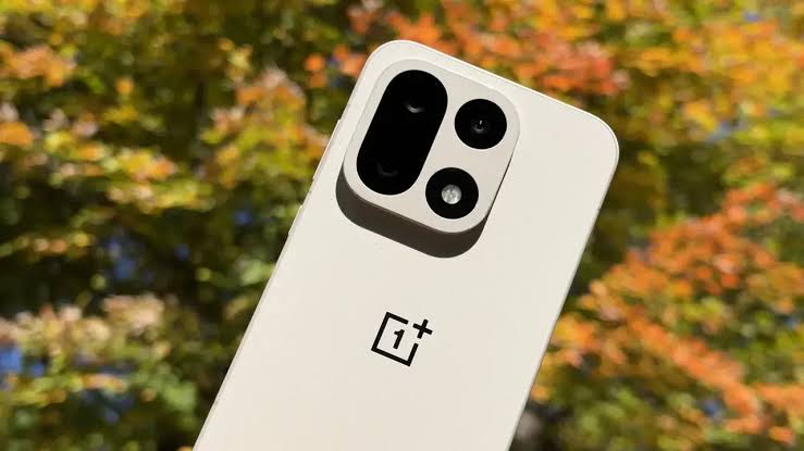 OnePlus 16: 70,000 Units Sold Instantly!