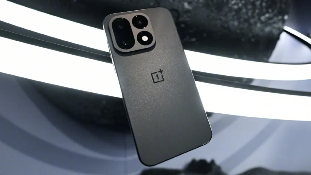 OnePlus 16 Global and India Variants