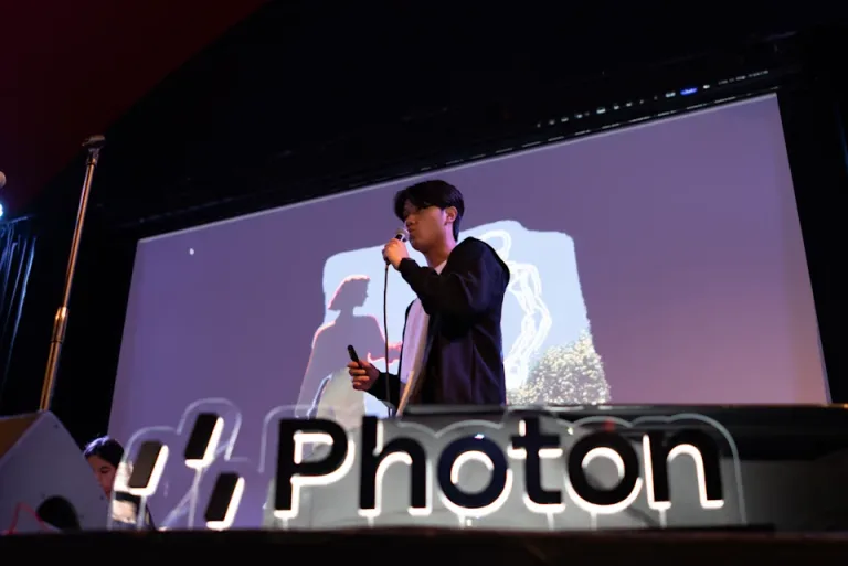 Photon Secures $4.5M to Replace Mobile Apps With Agents