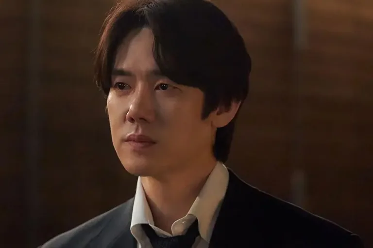Yoo Yeon Seok Is Selling Truth in “The Perfect Lie,” and We’re Buying