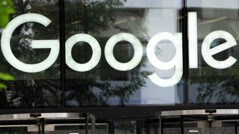 Google Battles £1B UK App Store Suit