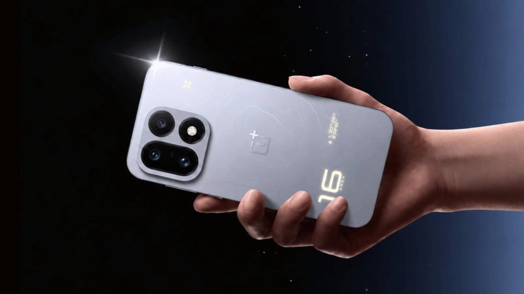 OnePlus 16 Launched in China: Price Starts at 5,999 Yuan With 9,000mAh Battery and 200MP Camera
