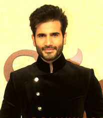 Karan Tacker